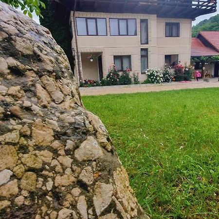 برانْ Pensiunea Belvedere المظهر الخارجي الصورة